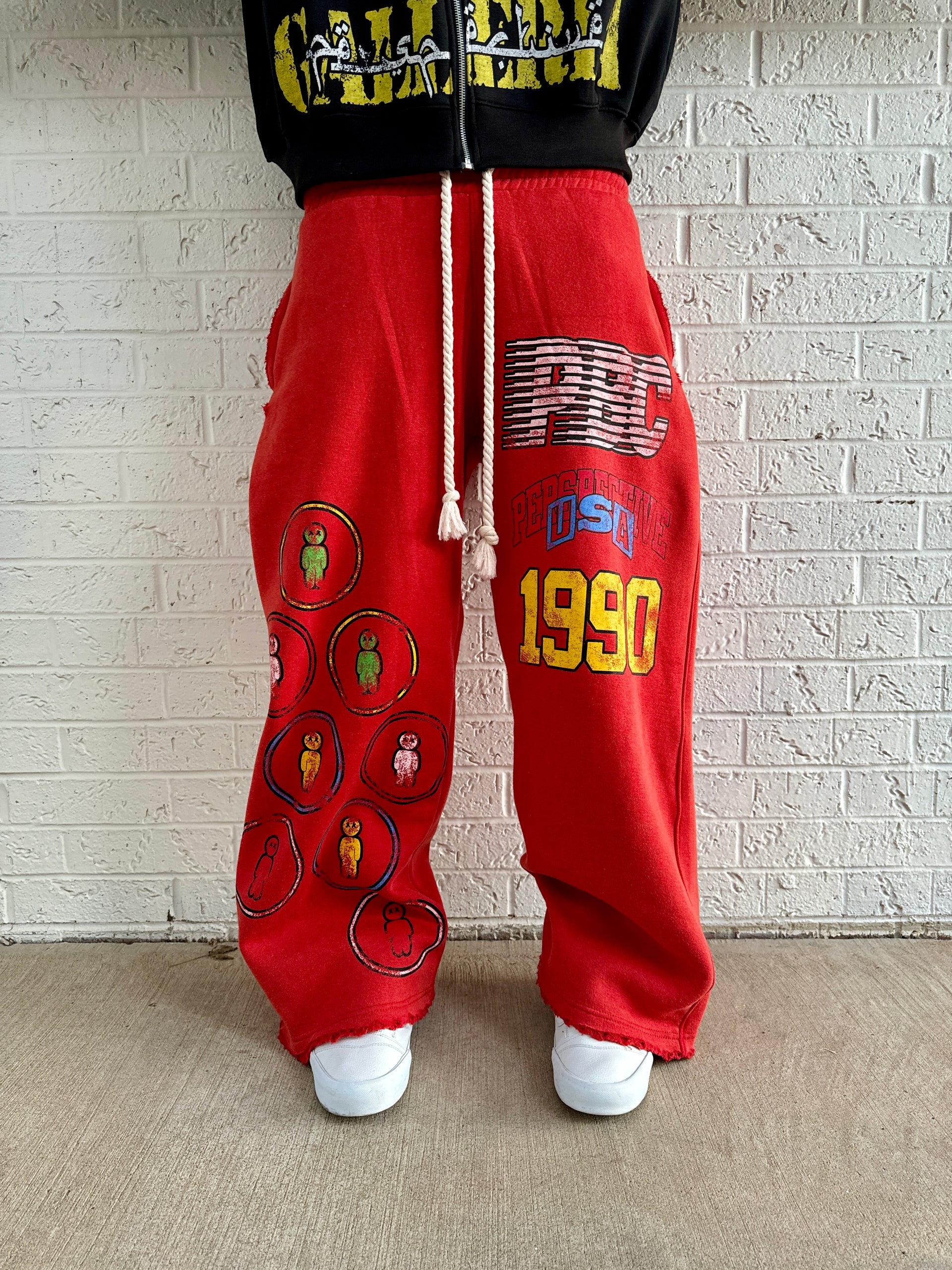 RED 1990 SWEATS